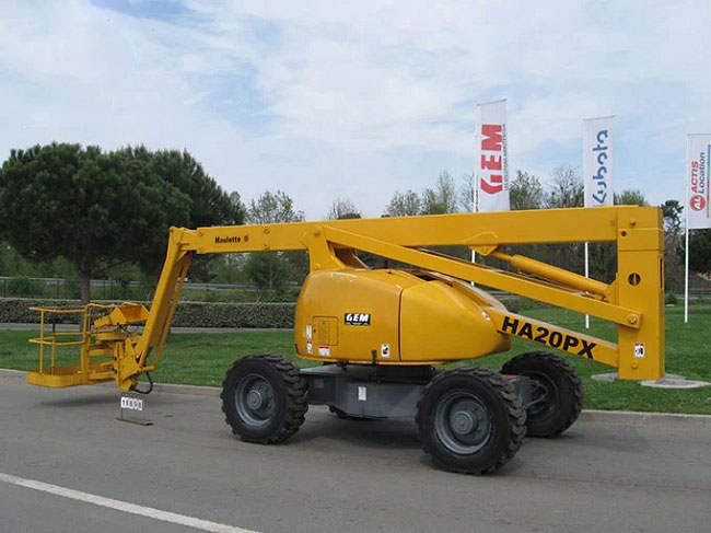 xe nâng người 20m