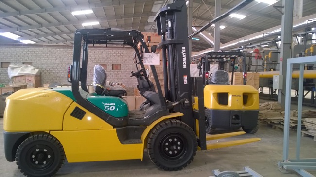 Xe nâng Komatsu 5 tấn tại quận bắc từ liêm